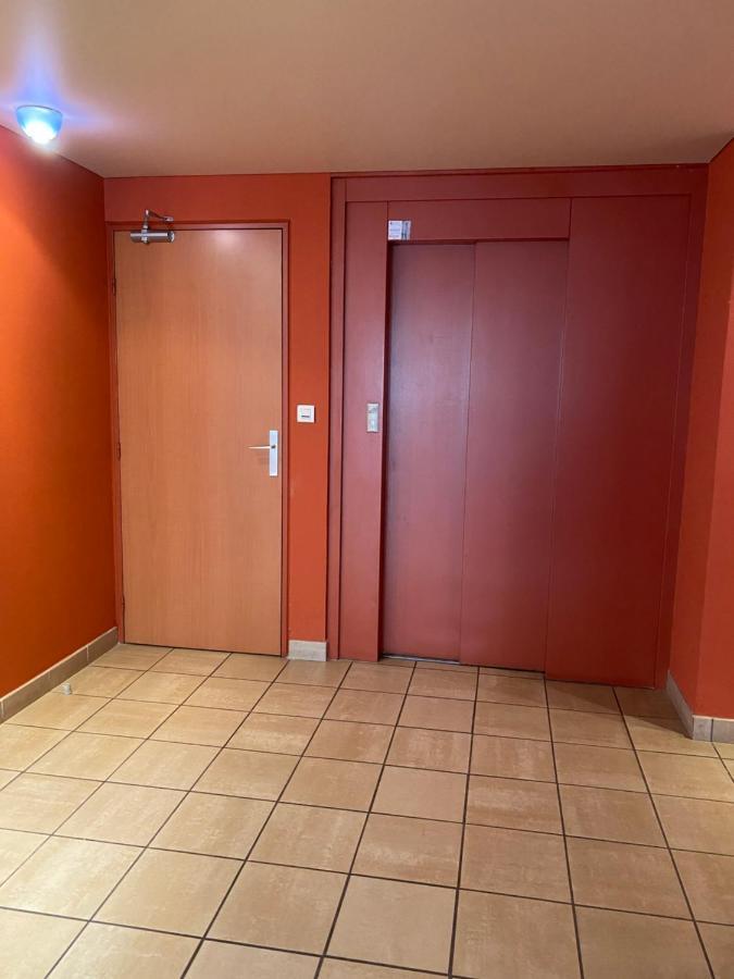 Parking Prive Gratuit, Balcon, 2 Chambres Клермон-Ферран Экстерьер фото