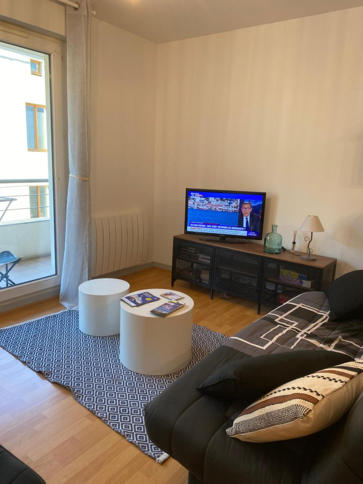 Parking Prive Gratuit, Balcon, 2 Chambres Клермон-Ферран Экстерьер фото