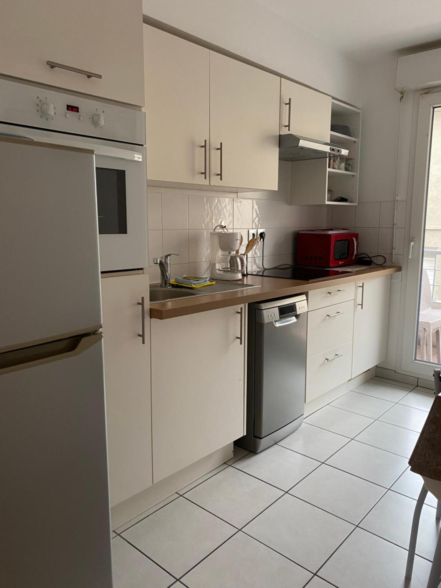 Parking Prive Gratuit, Balcon, 2 Chambres Клермон-Ферран Экстерьер фото